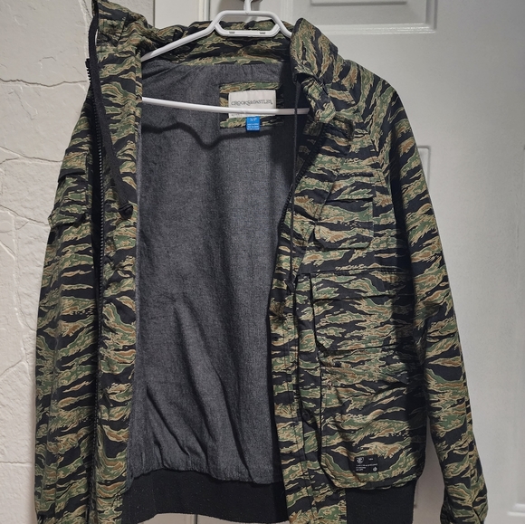 crooks and castles jacket - Picture 2 of 3